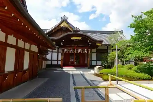 伏見稲荷大社の本殿・本堂