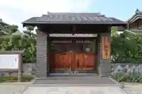 額安寺の山門・神門