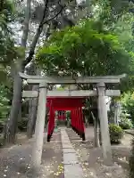 城山稲荷神社の鳥居
