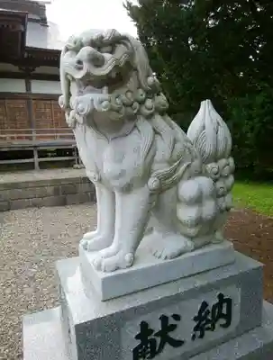 八雲神社の狛犬