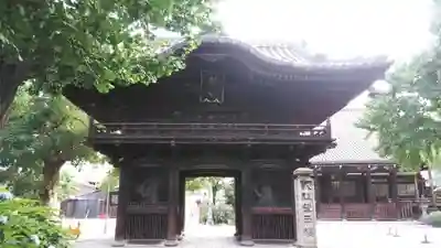 檀王法林寺（栴檀王院無上法林寺）の山門・神門