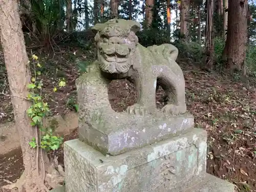 八幡神社の狛犬