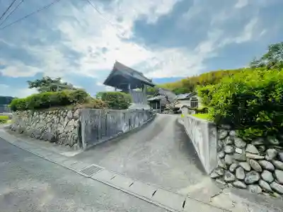 光安寺の{uncategorized: "未分類", other: "その他", undefined: "問題あり", building: "その他建物", grave: "お墓", sacred_gate: "鳥居", guardian: "狛犬", statue: "像", buddha: "仏像", history: "歴史", nature: "自然", garden: "庭園", animal: "動物", pagoda: "塔", temizu: "手水舎", mountain_gate: "山門・神門", sanctuary: "本殿・本堂", subordinate: "末社・摂社", art: "芸術", scenery: "景色", jizo: "地蔵", ema: "絵馬", goshuin: "御朱印", omikuji: "おみくじ", items: "授与品その他", amulet: "お守り", goshuincho: "御朱印帳", eats: "食事", festival: "お祭り", votive_dance: "神楽", shichigosan: "七五三参", wedding: "結婚式", experience: "体験その他", initially: "初詣", around: "周辺", anti_infection: "感染症対策"}