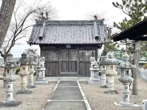 間々八劔神社の本殿・本堂