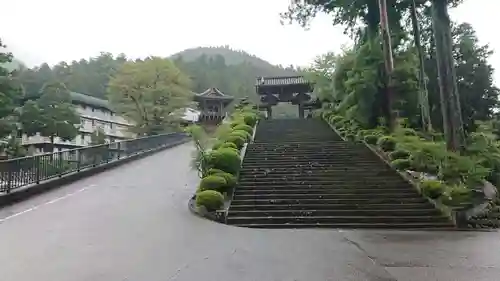 久遠寺(山梨県)