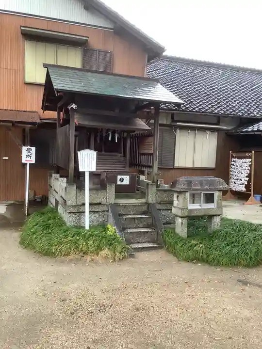 七所社の末社・摂社