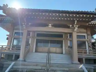 覚了寺の{uncategorized: "未分類", other: "その他", undefined: "問題あり", building: "その他建物", grave: "お墓", sacred_gate: "鳥居", guardian: "狛犬", statue: "像", buddha: "仏像", history: "歴史", nature: "自然", garden: "庭園", animal: "動物", pagoda: "塔", temizu: "手水舎", mountain_gate: "山門・神門", sanctuary: "本殿・本堂", subordinate: "末社・摂社", art: "芸術", scenery: "景色", jizo: "地蔵", ema: "絵馬", goshuin: "御朱印", omikuji: "おみくじ", items: "授与品その他", amulet: "お守り", goshuincho: "御朱印帳", eats: "食事", festival: "お祭り", votive_dance: "神楽", shichigosan: "七五三参", wedding: "結婚式", experience: "体験その他", initially: "初詣", around: "周辺", anti_infection: "感染症対策"}