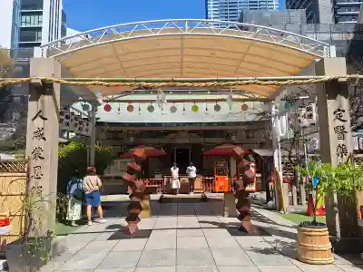 露天神社（お初天神）の{uncategorized: "未分類", other: "その他", undefined: "問題あり", building: "その他建物", grave: "お墓", sacred_gate: "鳥居", guardian: "狛犬", statue: "像", buddha: "仏像", history: "歴史", nature: "自然", garden: "庭園", animal: "動物", pagoda: "塔", temizu: "手水舎", mountain_gate: "山門・神門", sanctuary: "本殿・本堂", subordinate: "末社・摂社", art: "芸術", scenery: "景色", jizo: "地蔵", ema: "絵馬", goshuin: "御朱印", omikuji: "おみくじ", items: "授与品その他", amulet: "お守り", goshuincho: "御朱印帳", eats: "食事", festival: "お祭り", votive_dance: "神楽", shichigosan: "七五三参", wedding: "結婚式", experience: "体験その他", initially: "初詣", around: "周辺", anti_infection: "感染症対策"}