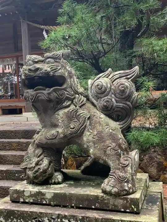 大雷神社の狛犬