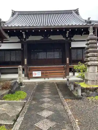 聞名寺の本殿・本堂