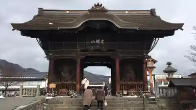 善光寺の山門・神門