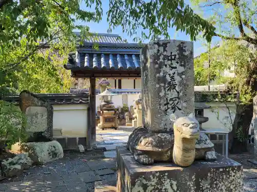 花岳寺の建物その他