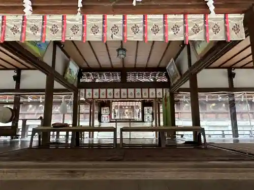 往馬坐伊古麻都比古神社の本殿・本堂