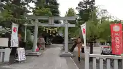 草加神社の鳥居