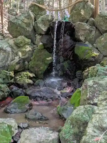 出雲大神宮の{uncategorized: "未分類", other: "その他", undefined: "問題あり", building: "その他建物", grave: "お墓", sacred_gate: "鳥居", guardian: "狛犬", statue: "像", buddha: "仏像", history: "歴史", nature: "自然", garden: "庭園", animal: "動物", pagoda: "塔", temizu: "手水舎", mountain_gate: "山門・神門", sanctuary: "本殿・本堂", subordinate: "末社・摂社", art: "芸術", scenery: "景色", jizo: "地蔵", ema: "絵馬", goshuin: "御朱印", omikuji: "おみくじ", items: "授与品その他", amulet: "お守り", goshuincho: "御朱印帳", eats: "食事", festival: "お祭り", votive_dance: "神楽", shichigosan: "七五三参", wedding: "結婚式", experience: "体験その他", initially: "初詣", around: "周辺", anti_infection: "感染症対策"}