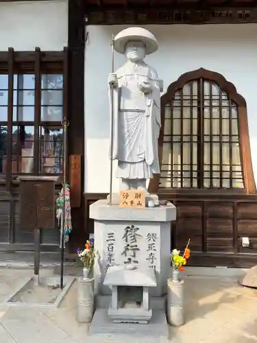 八事山 興正寺の像