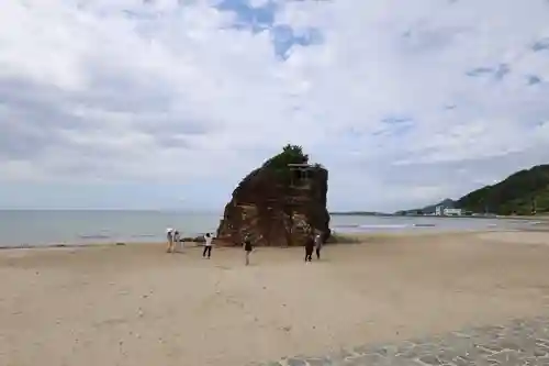 稲佐の浜　弁天島(島根県)