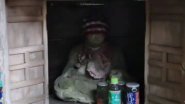 赤井嶽薬師 常福寺の地蔵