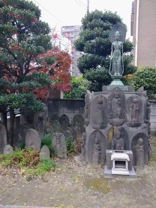 青巒寺(東京都)