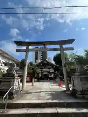 三輪神社の鳥居