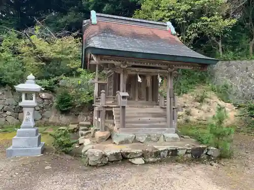 日御碕神社の末社