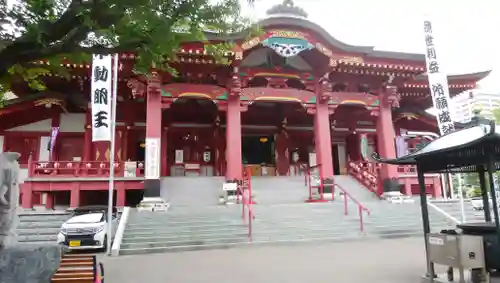 成田山札幌別院新栄寺の本殿