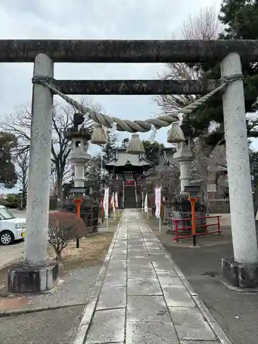 諏訪神社の鳥居