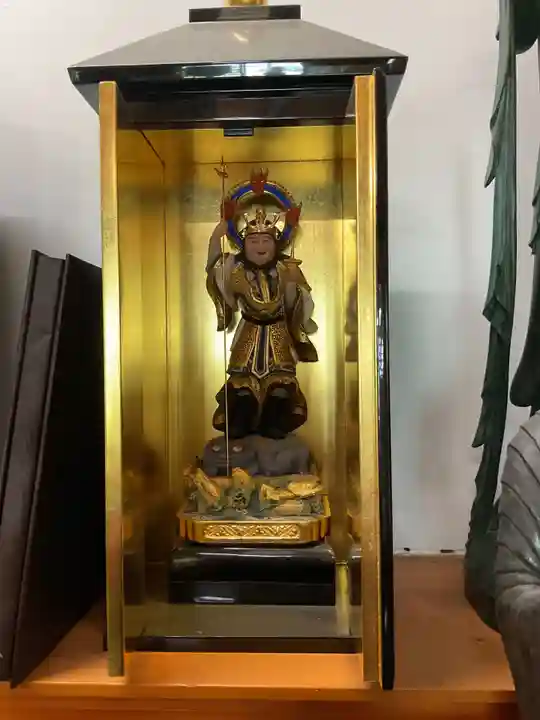 萬溪寺(万渓寺)の仏像