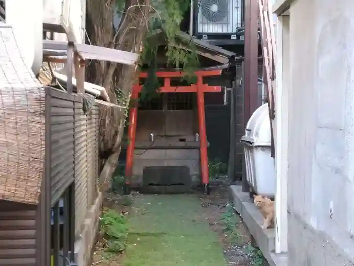 稲荷神社の建物その他