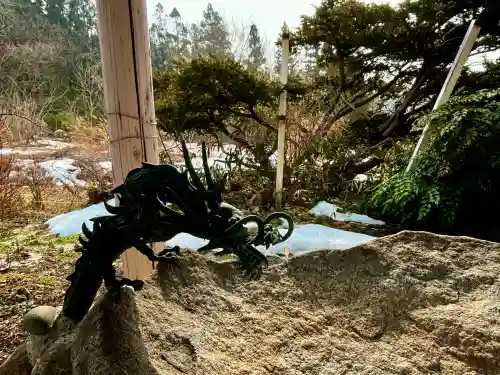 興性寺の{uncategorized: "未分類", other: "その他", undefined: "問題あり", building: "その他建物", grave: "お墓", sacred_gate: "鳥居", guardian: "狛犬", statue: "像", buddha: "仏像", history: "歴史", nature: "自然", garden: "庭園", animal: "動物", pagoda: "塔", temizu: "手水舎", mountain_gate: "山門・神門", sanctuary: "本殿・本堂", subordinate: "末社・摂社", art: "芸術", scenery: "景色", jizo: "地蔵", ema: "絵馬", goshuin: "御朱印", omikuji: "おみくじ", items: "授与品その他", amulet: "お守り", goshuincho: "御朱印帳", eats: "食事", festival: "お祭り", votive_dance: "神楽", shichigosan: "七五三参", wedding: "結婚式", experience: "体験その他", initially: "初詣", around: "周辺", anti_infection: "感染症対策"}