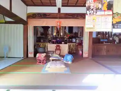 法山寺の本殿・本堂