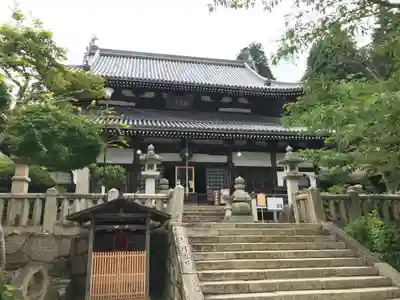 温泉寺の本殿・本堂