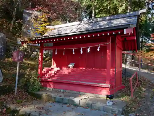 武蔵御嶽神社の末社