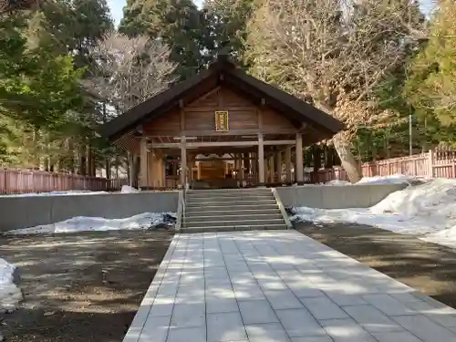 開拓神社の本殿