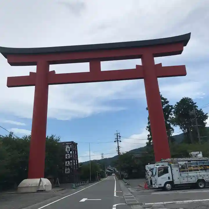 美濃國一宮 南宮大社の鳥居