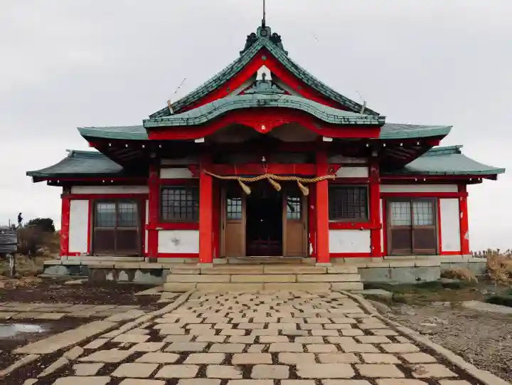 箱根元宮の{uncategorized: "未分類", other: "その他", undefined: "問題あり", building: "その他建物", grave: "お墓", sacred_gate: "鳥居", guardian: "狛犬", statue: "像", buddha: "仏像", history: "歴史", nature: "自然", garden: "庭園", animal: "動物", pagoda: "塔", temizu: "手水舎", mountain_gate: "山門・神門", sanctuary: "本殿・本堂", subordinate: "末社・摂社", art: "芸術", scenery: "景色", jizo: "地蔵", ema: "絵馬", goshuin: "御朱印", omikuji: "おみくじ", items: "授与品その他", amulet: "お守り", goshuincho: "御朱印帳", eats: "食事", festival: "お祭り", votive_dance: "神楽", shichigosan: "七五三参", wedding: "結婚式", experience: "体験その他", initially: "初詣", around: "周辺", anti_infection: "感染症対策"}