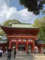武蔵一宮氷川神社の山門・神門