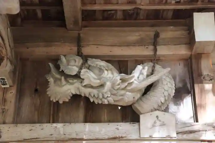 菅布祢神社の芸術