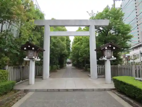 神明社の鳥居