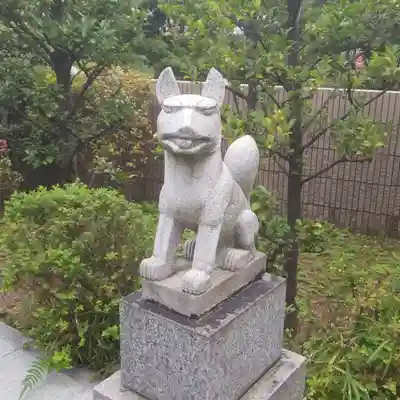 蔵稲荷大明神の狛犬