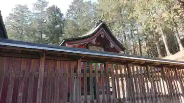 露垂根神社の本殿・本堂