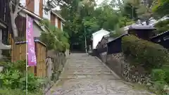 石座神社の建物その他