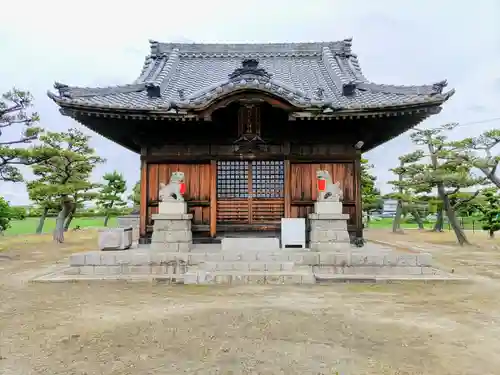 新政成神社の本殿・本堂