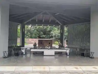 千鳥ヶ淵戦没者墓苑(東京都)