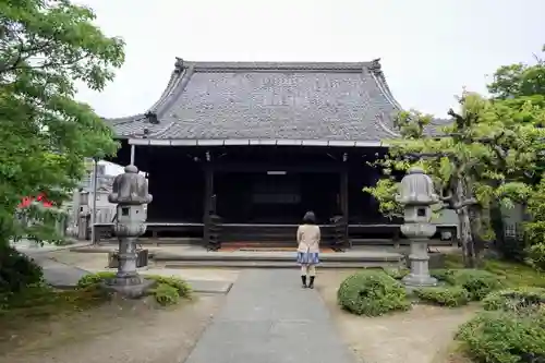 天然寺の本殿・本堂