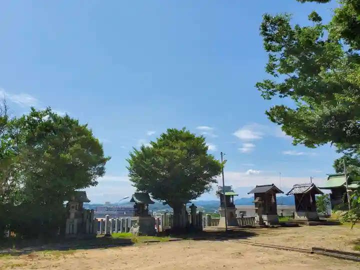 佐保神社の末社・摂社