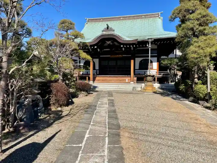 栄林寺の{uncategorized: "未分類", other: "その他", undefined: "問題あり", building: "その他建物", grave: "お墓", sacred_gate: "鳥居", guardian: "狛犬", statue: "像", buddha: "仏像", history: "歴史", nature: "自然", garden: "庭園", animal: "動物", pagoda: "塔", temizu: "手水舎", mountain_gate: "山門・神門", sanctuary: "本殿・本堂", subordinate: "末社・摂社", art: "芸術", scenery: "景色", jizo: "地蔵", ema: "絵馬", goshuin: "御朱印", omikuji: "おみくじ", items: "授与品その他", amulet: "お守り", goshuincho: "御朱印帳", eats: "食事", festival: "お祭り", votive_dance: "神楽", shichigosan: "七五三参", wedding: "結婚式", experience: "体験その他", initially: "初詣", around: "周辺", anti_infection: "感染症対策"}