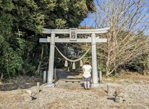 八幡社 (宇津江町)の鳥居