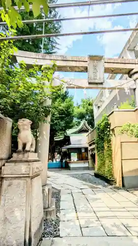 小野照崎神社の鳥居