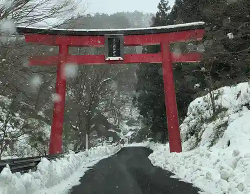 萬蔵稲荷神社の鳥居